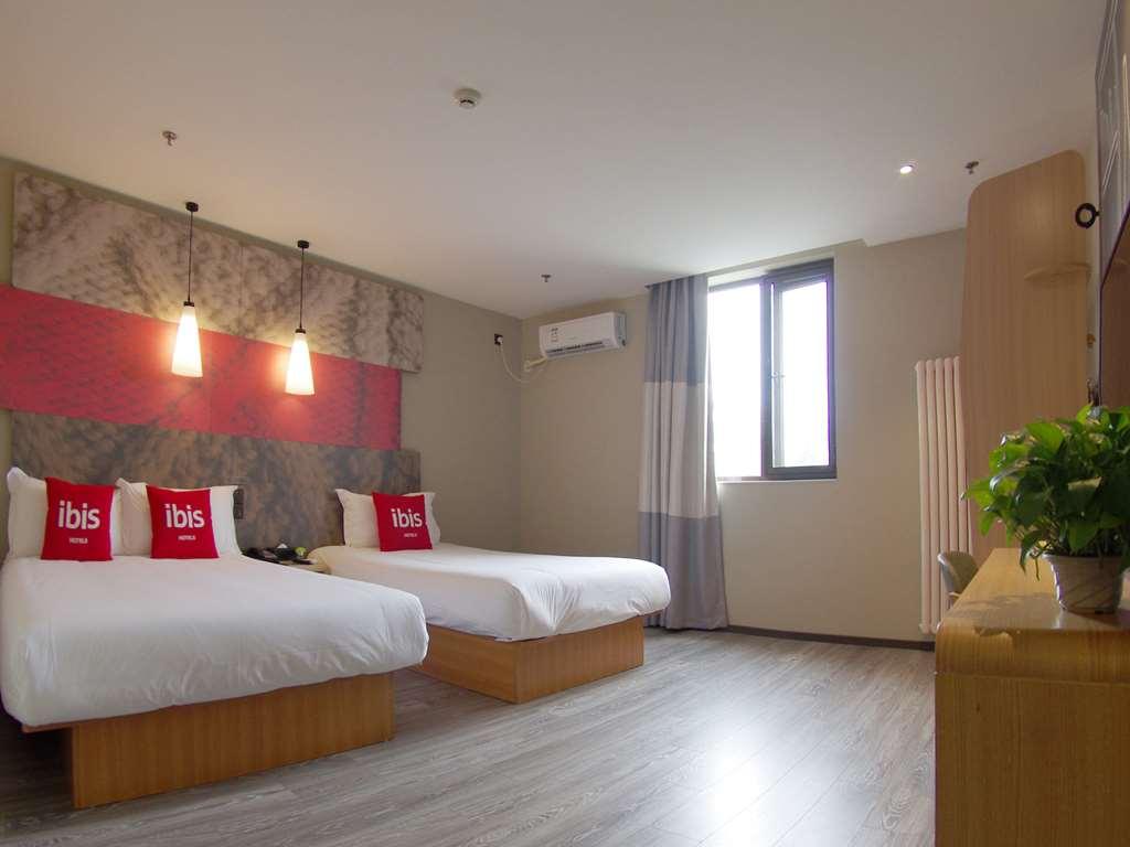 ibis Beijing Tiantandongmen Metro Station Hotel Zimmer foto